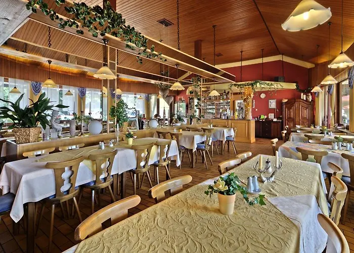 See-campingpark Neubaeuer See Hotel *